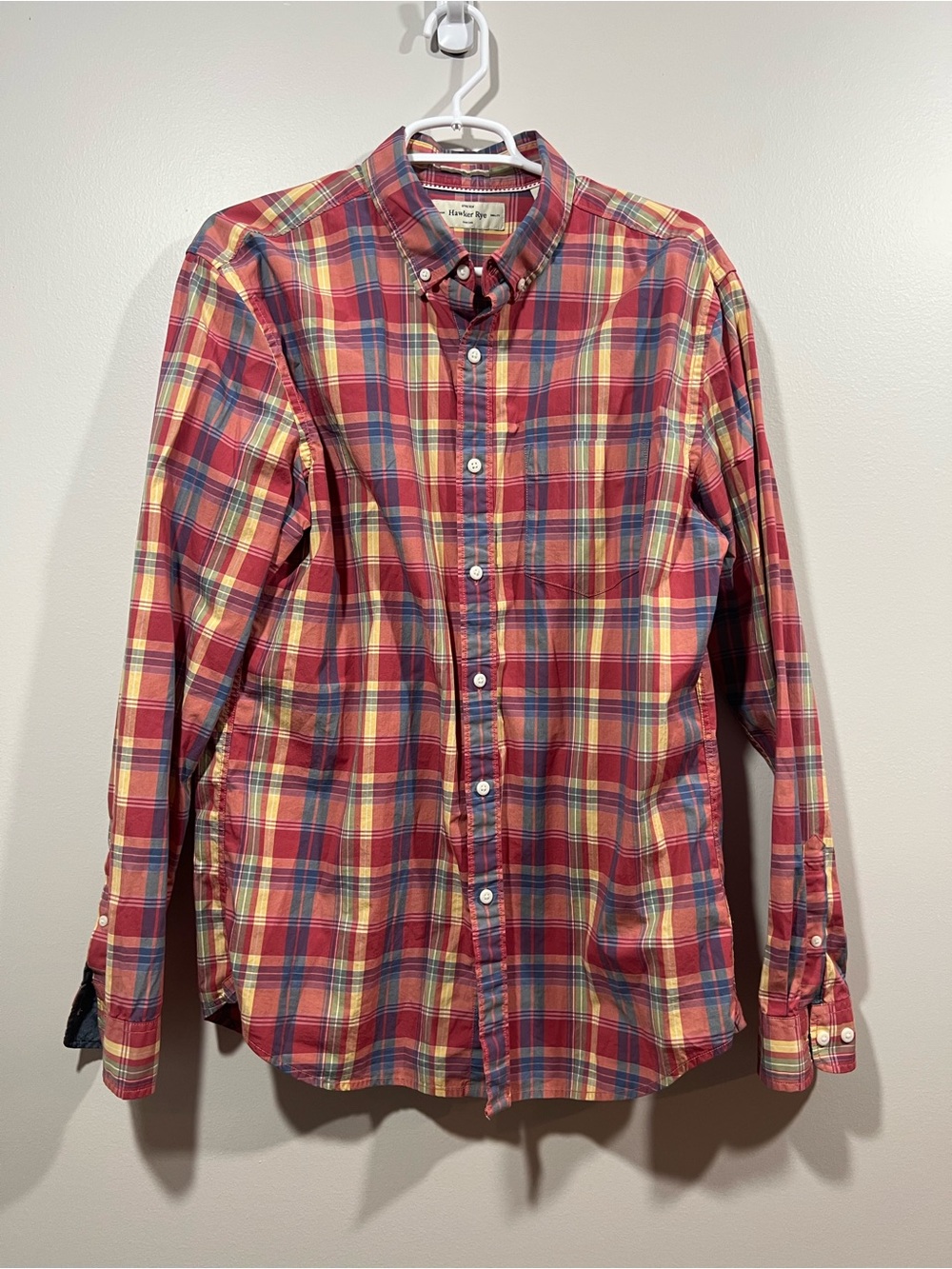 Hawker Rye Red Plaid Button-Down Shirt  Size Large